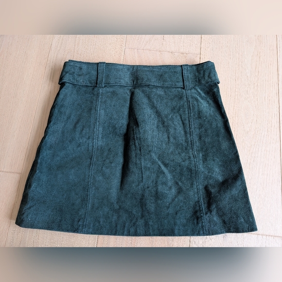 Zara Dark Green Suede A-Line Skirt. Size Small. - Picture 3 of 5